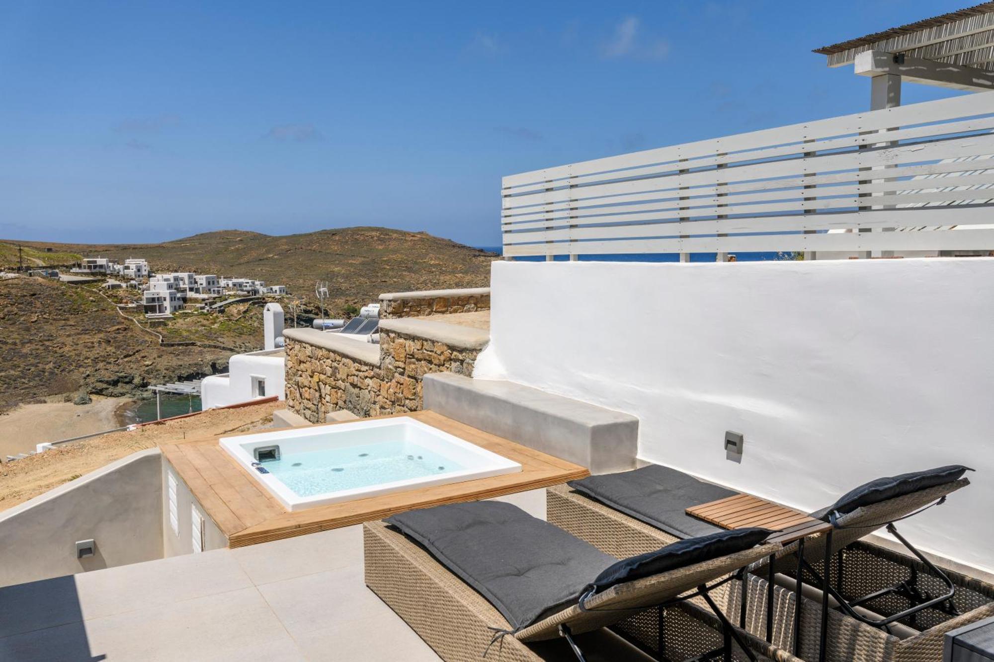 The Mykonist Merchia Beach Villas & Suites Екстер'єр фото