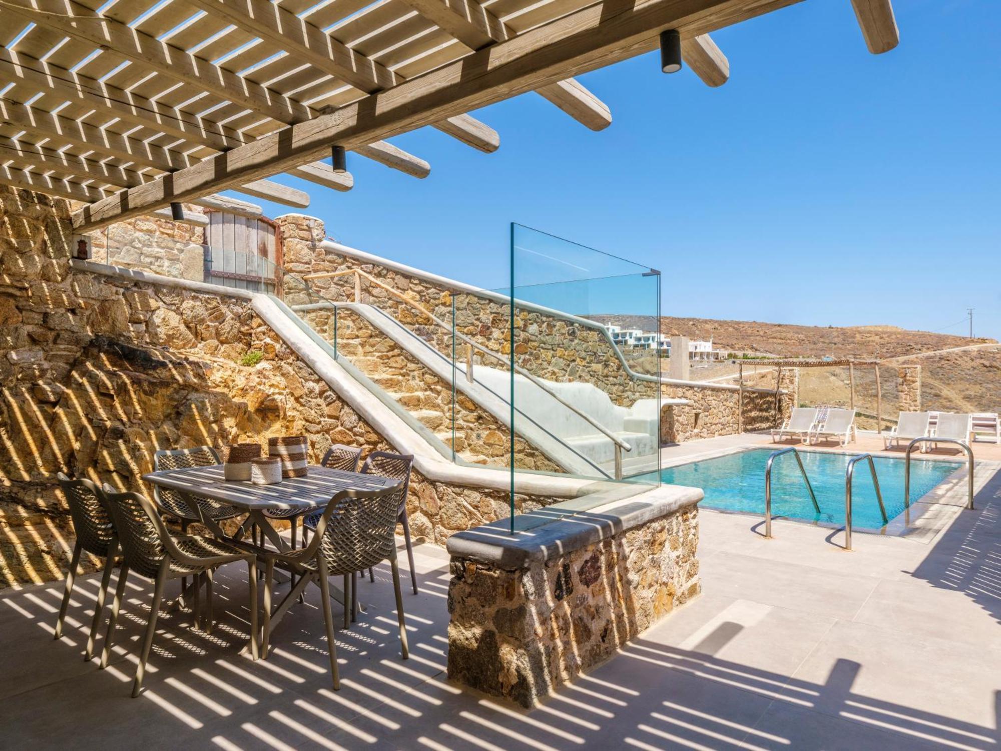 The Mykonist Merchia Beach Villas & Suites Екстер'єр фото